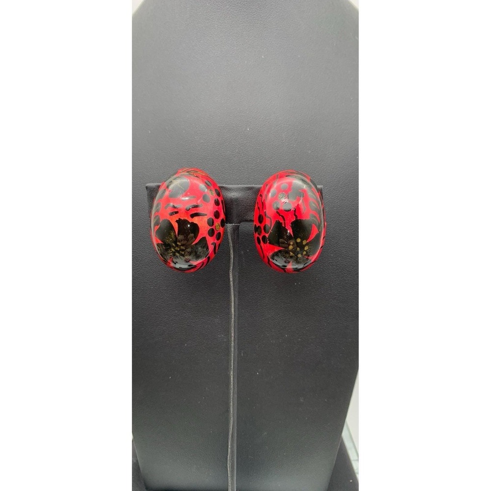 Vintage Hand Painted Oval Domed Pink And Black Clip On Earrings